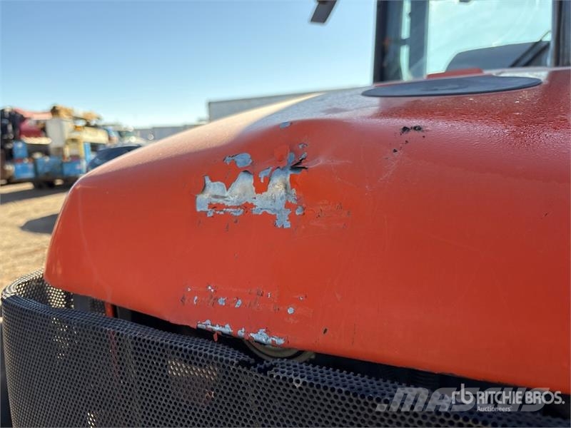 Agco Allis 8630 4WD Tractor (Inoperable) الجرارات
