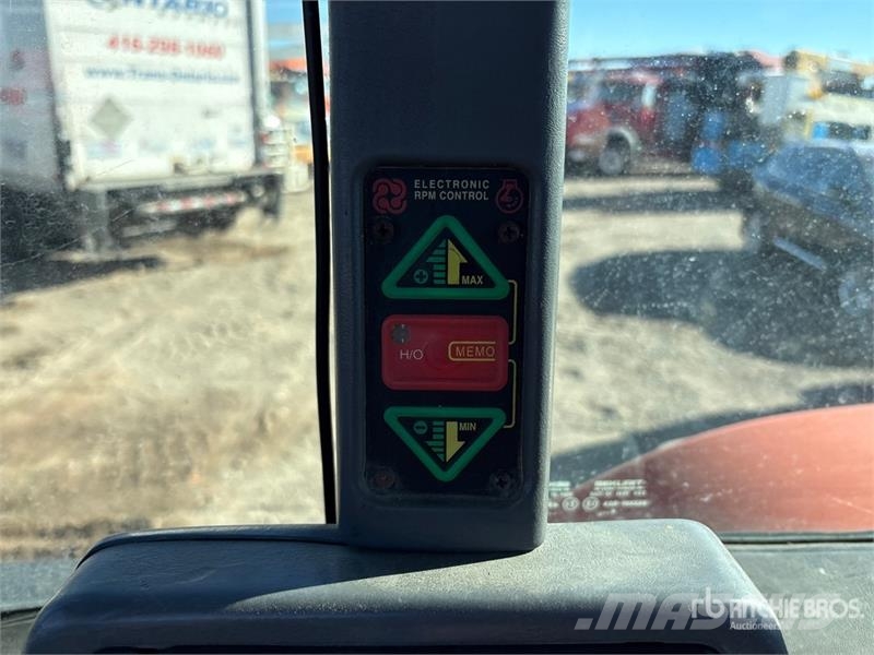 Agco Allis 8630 4WD Tractor (Inoperable) الجرارات
