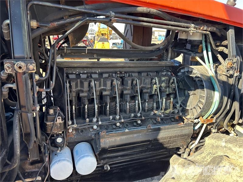Agco Allis 8630 4WD Tractor (Inoperable) الجرارات