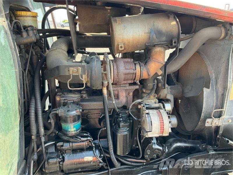 Agco Allis 8765 4WD Tractor Traktorer