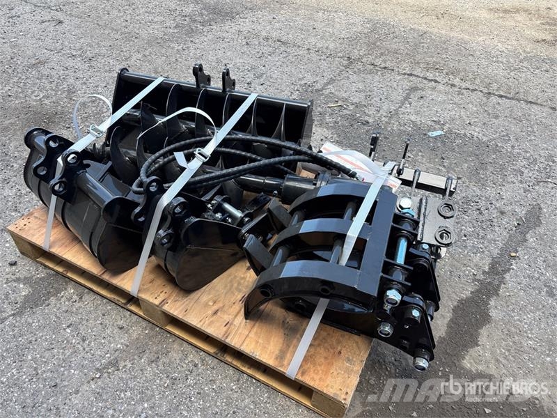 AGT 12EX-ATA Mini Excavator Attachments (Unused) その他部品