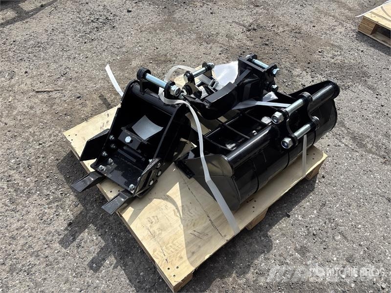 AGT 12EX-SET5 Mini Excavator Attachments (Unused) その他部品