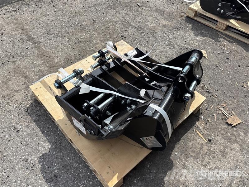 AGT 12EX-SET5 Mini Excavator Attachments (Unused) その他部品