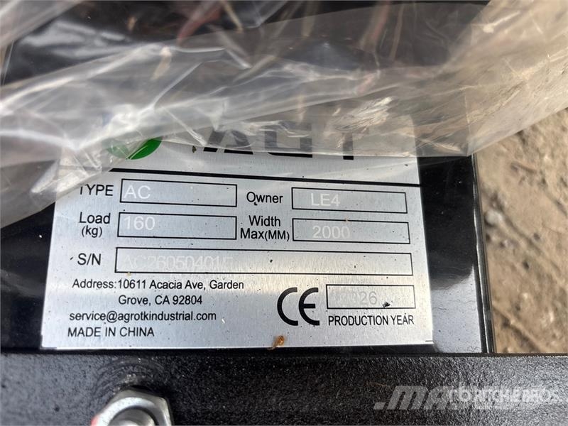 AGT AC 40 gal Air Compressor (Unused) Compresores