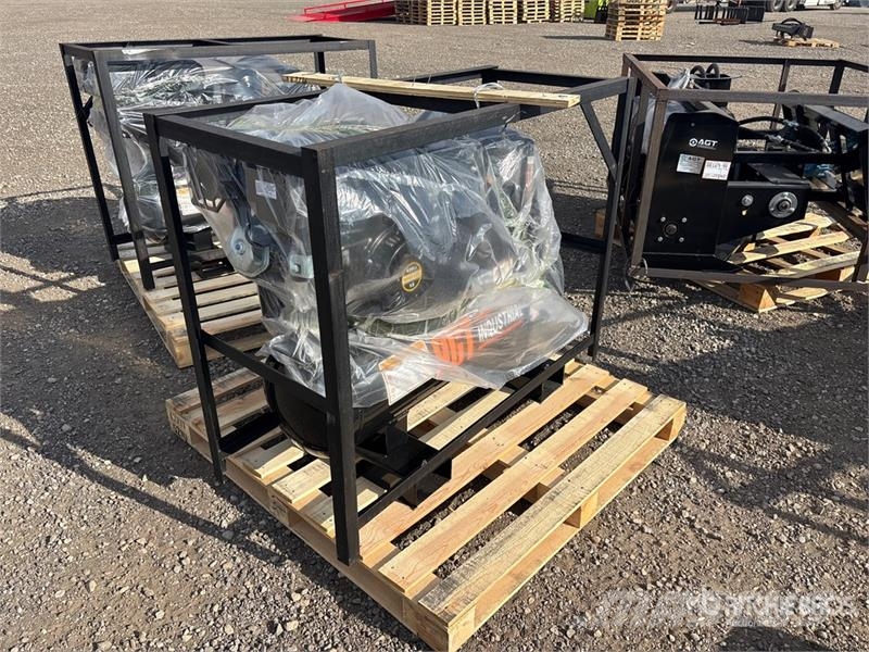 AGT AC 40 gal Air Compressor (Unused) مكابس