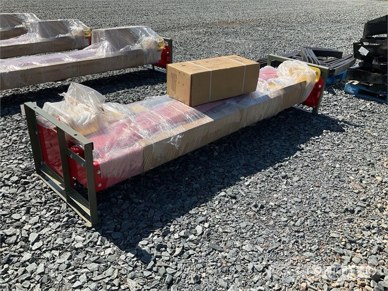AGT ATK-B1000 2 Post 10000 lb Vehicle Lift (Unused) 건설 장비 - 기타