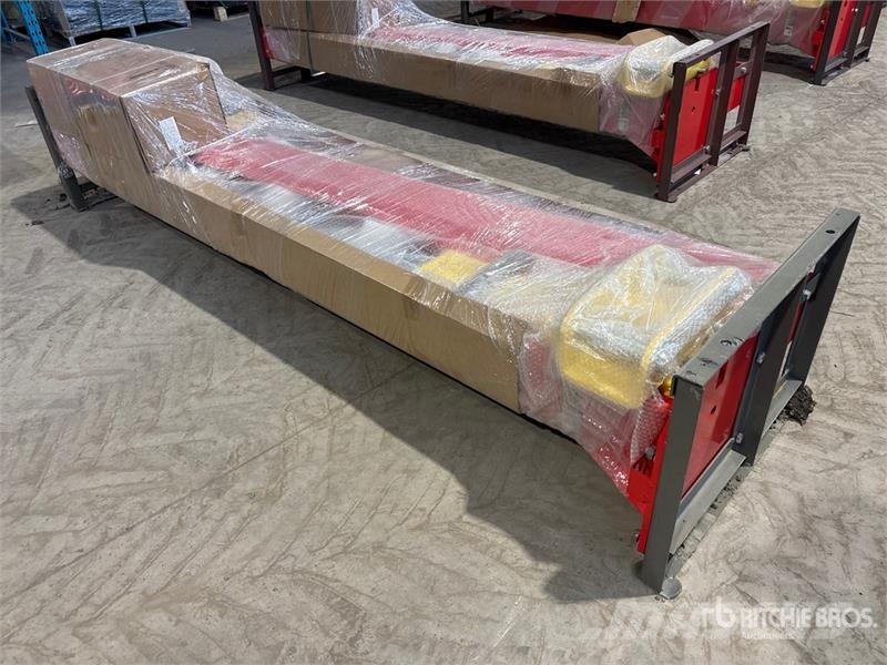 AGT ATK-B1000 2 Post 10000 lb Vehicle Lift (Unused) Строительная техника - Другие