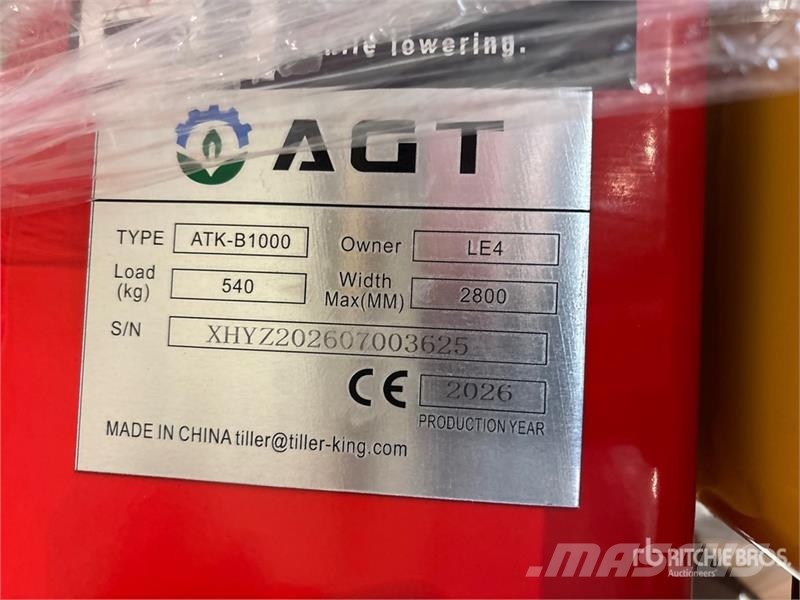AGT ATK-B1000 2 Post 10000 lb Vehicle Lift (Unused) Строительная техника - Другие