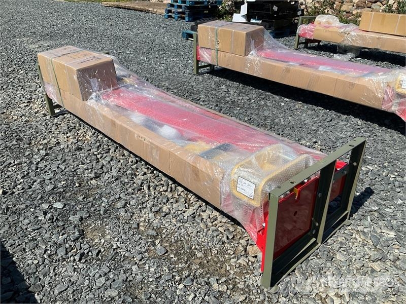 AGT ATK-B1000 2 Post 10000 lb Vehicle Lift (Unused) 건설 장비 - 기타