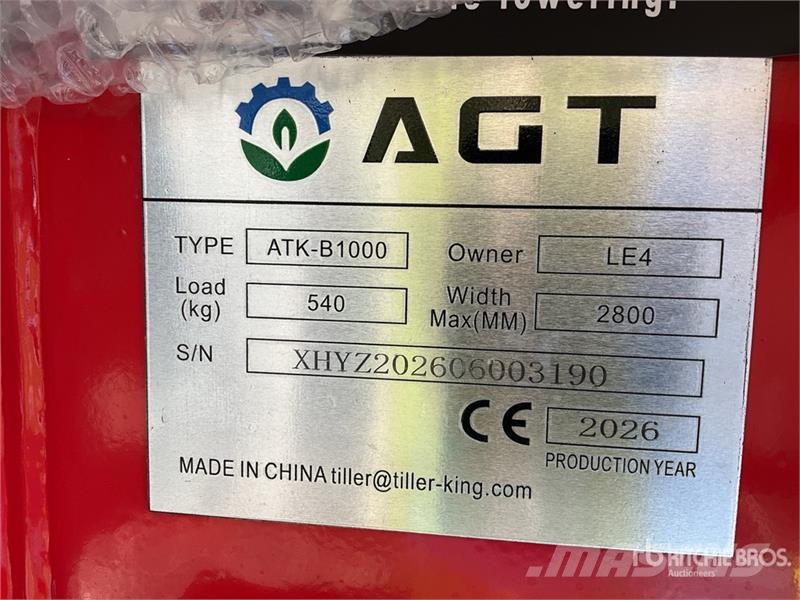 AGT ATK-B1000 2 Post 10000 lb Vehicle Lift (Unused) 건설 장비 - 기타