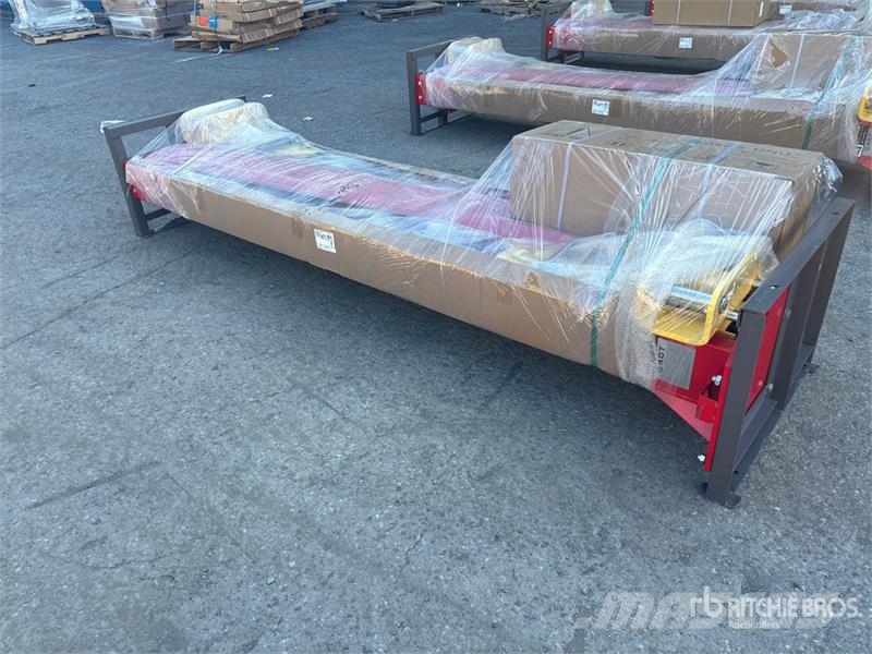 AGT ATK-B1000 2 Post 10000 lb Vehicle Lift (Unused) Otros