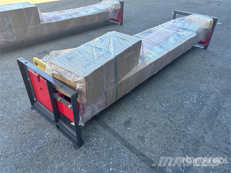 AGT ATK-B1000 2 Post 10000 lb Vehicle Lift (Unused) Otros