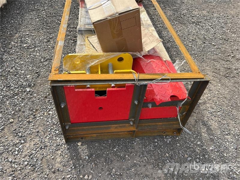 AGT ATK-B1000 2 Post Vehicle Lift Sonstige Baumaschinen