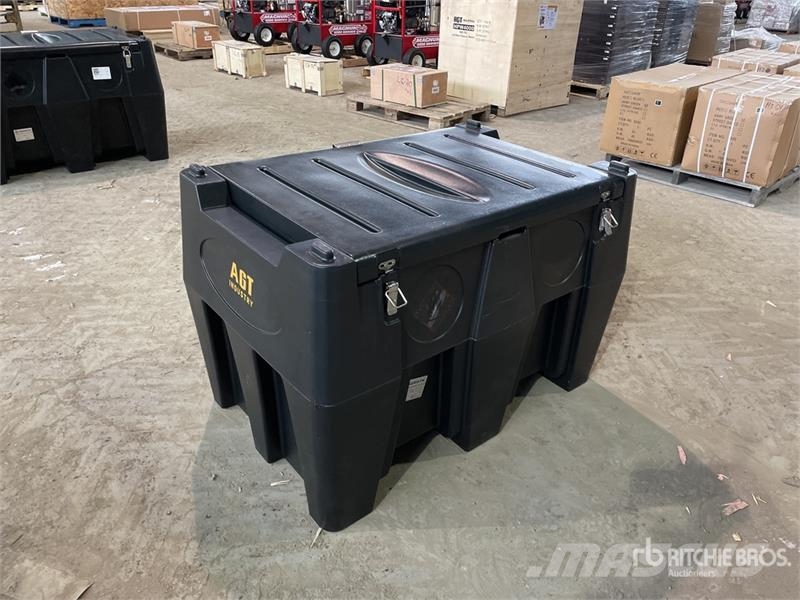 AGT DTK480 126 gal Portable Poly Diesel Fuel Tank (Unu Bränsle och tillsatstankar