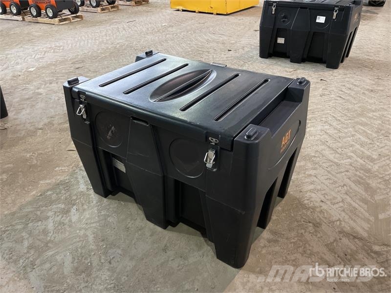 AGT DTK480 126 gal Portable Poly Diesel Fuel Tank (Unu Bränsle och tillsatstankar
