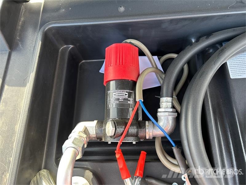 AGT DTK480 Diesel Fuel Tank Kraftstoff- und Zusatzstoffbehälter
