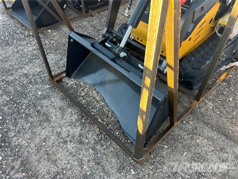 AGT KKT(A)27 Compact Track Loader (Unused) Lietoti riteņu kompaktiekrāvēji