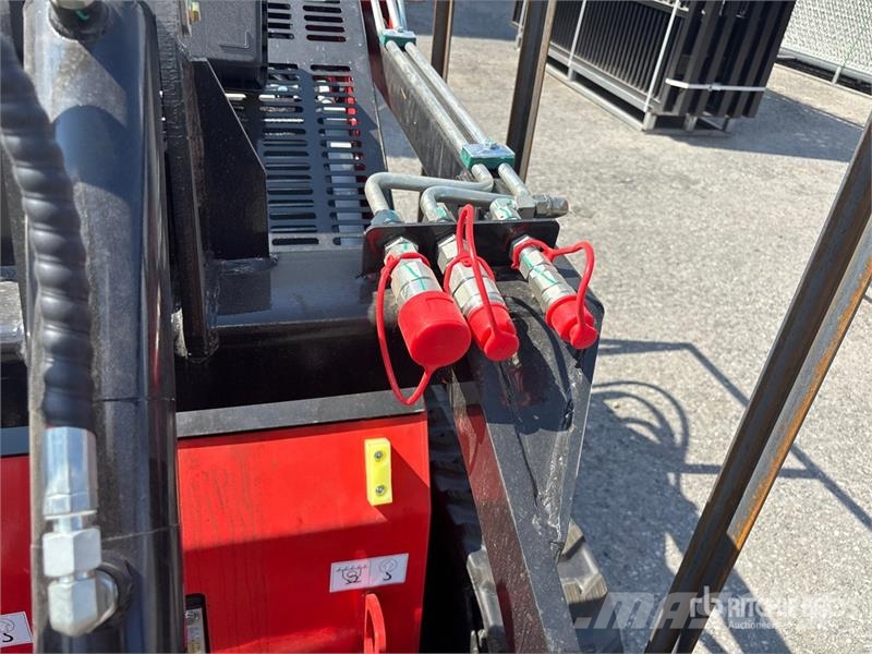 AGT LRT23 Skid steer loaders