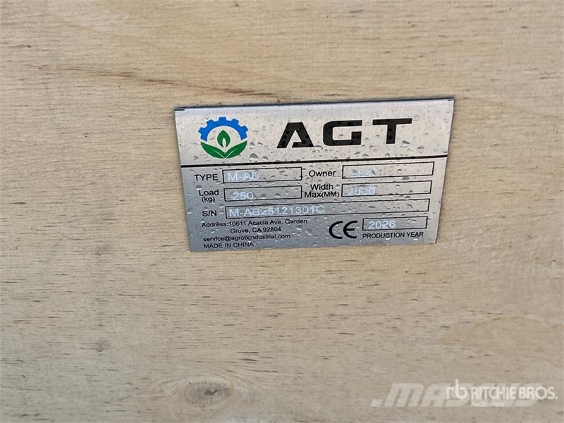 AGT M-AB Mini Skid Steer Broom (Unused) 브러쉬