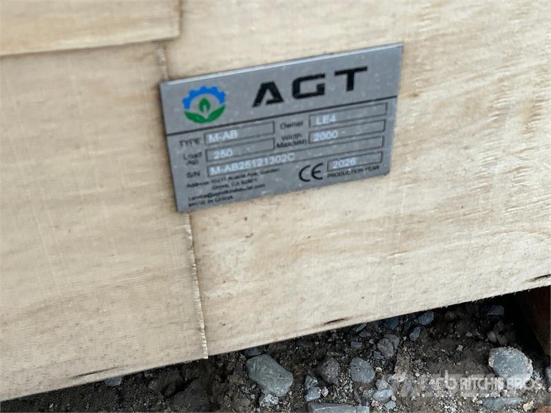 AGT M-BM Skid Steer Sweeper Balayeuse / Autolaveuse