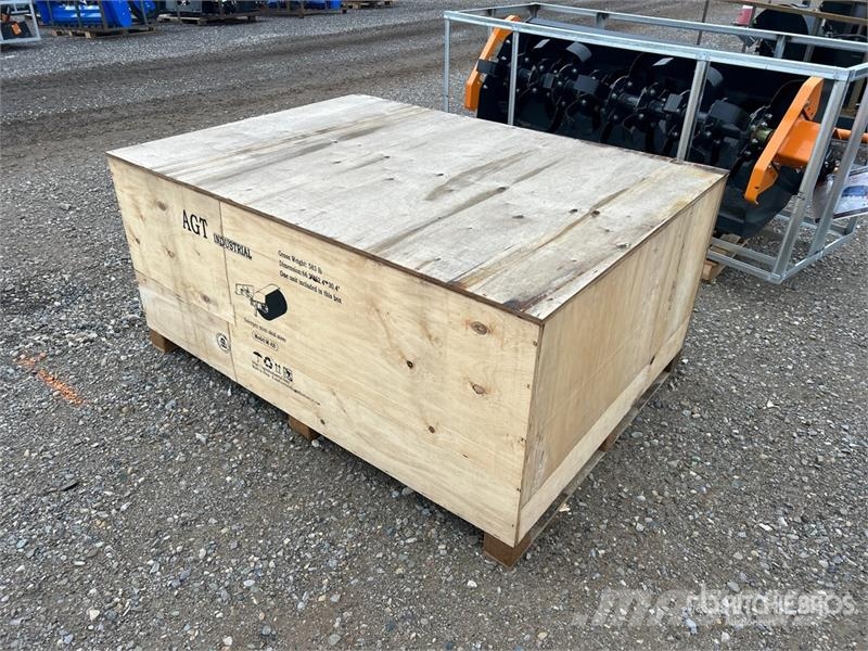 AGT M-BM Skid Steer Sweeper Balayeuse / Autolaveuse