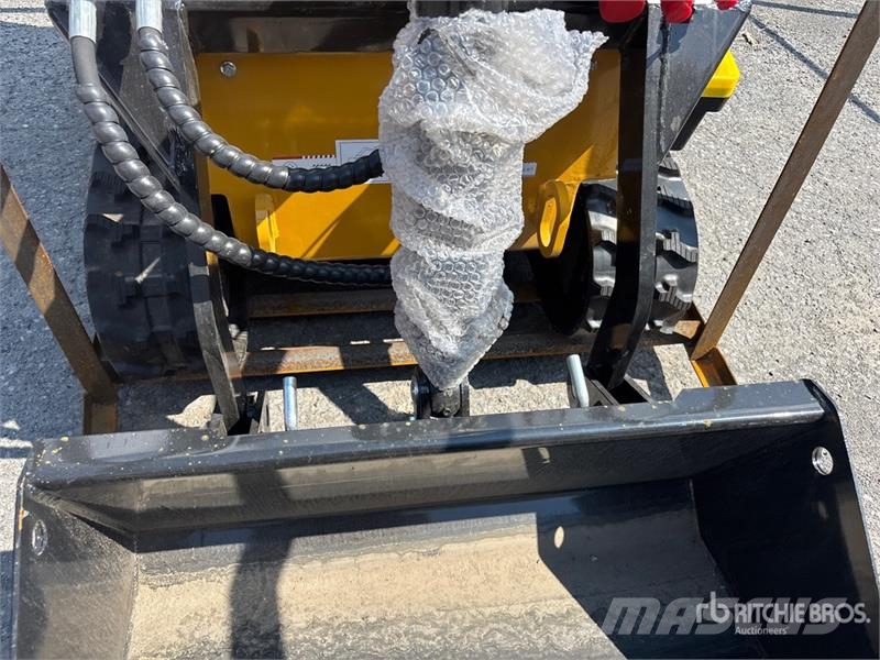 AGT MX-MRT14 Mini Compact Track Loader (Unused) Skid steer loaders