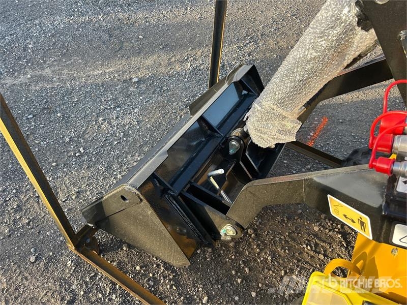 AGT MX-MRT14 Mini Compact Track Loader (Unused) Мини-погрузчики