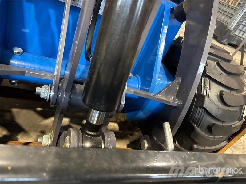 AGT MX-MRW14 Mini Skid Steer Loader (Unused) Skid steer mini utovarivači