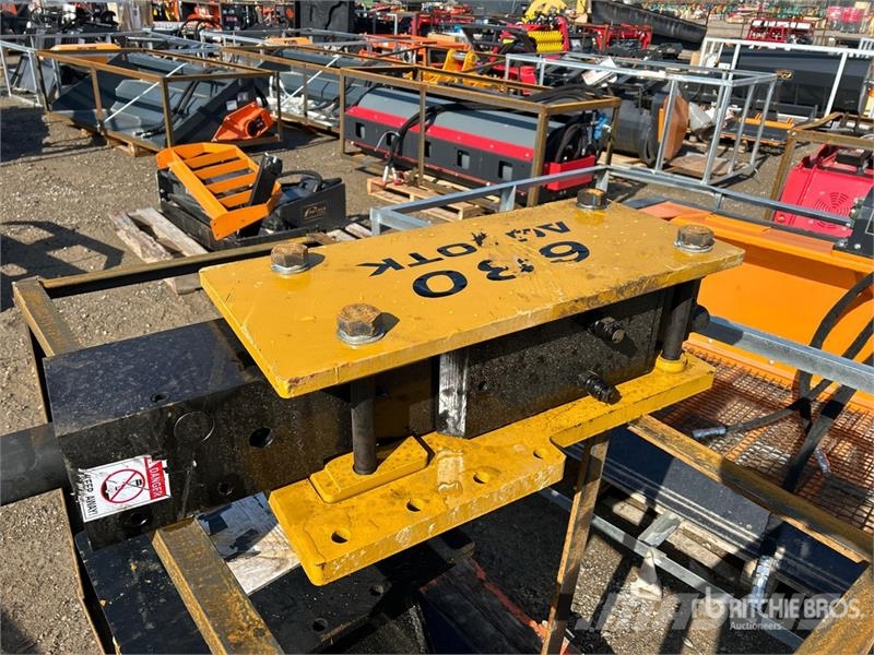 AGT PD680-PZ Skid Steer Post Driver (Unused) Piirdeaia varustus