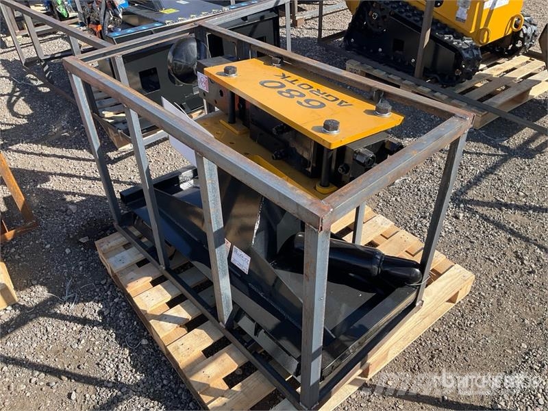 AGT PD680-PZ Skid Steer Post Driver (Unused) Zäune und Zubehör