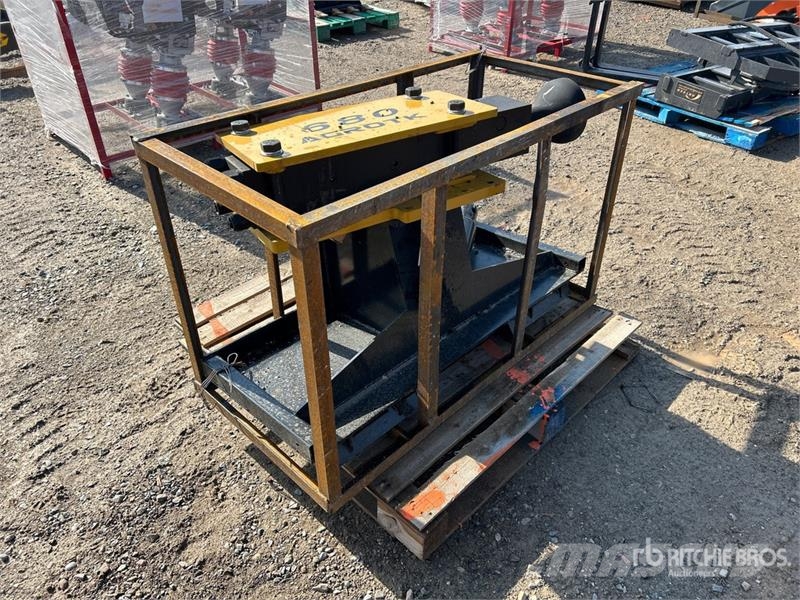 AGT PD680-PZ Skid Steer Post Driver (Unused) Piirdeaia varustus
