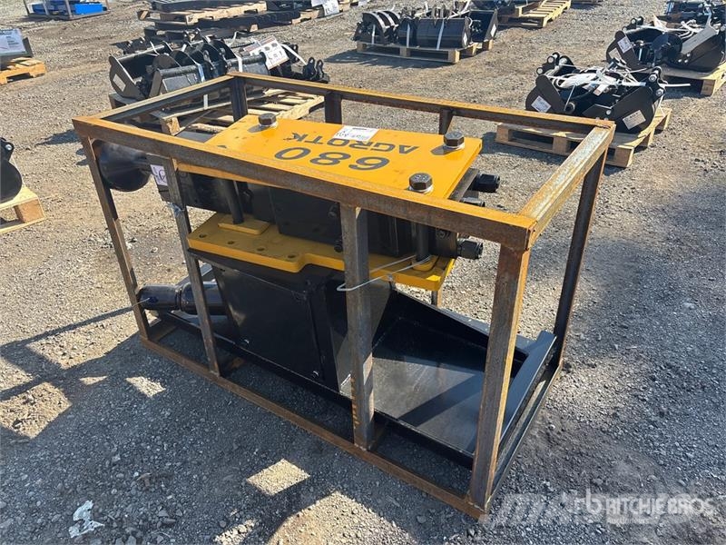 AGT PD680-PZ Skid Steer Post Driver (Unused) Fencing equipment