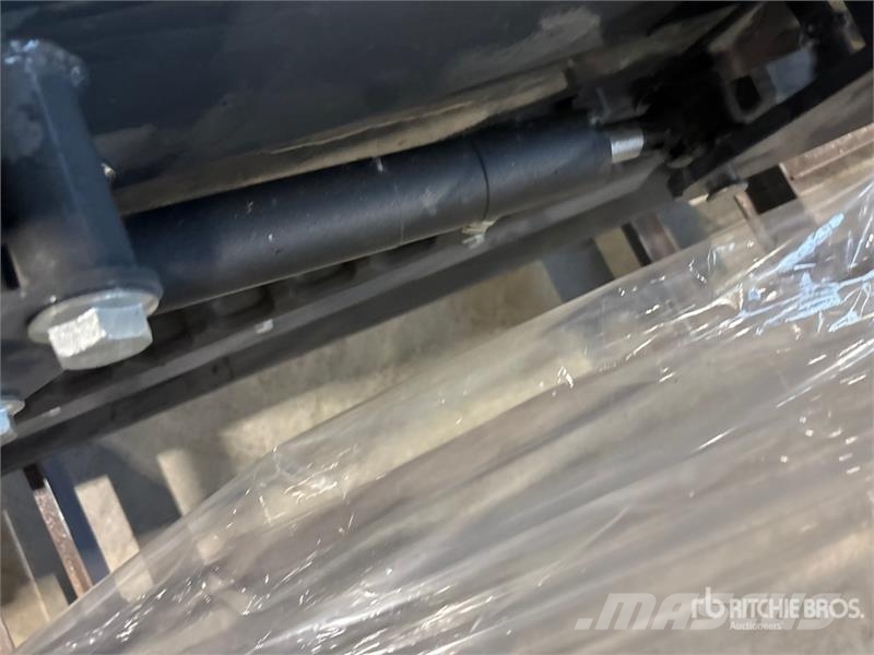 AGT QHT500FL Stand-On Self-Loading (Unused) مكونات أخرى