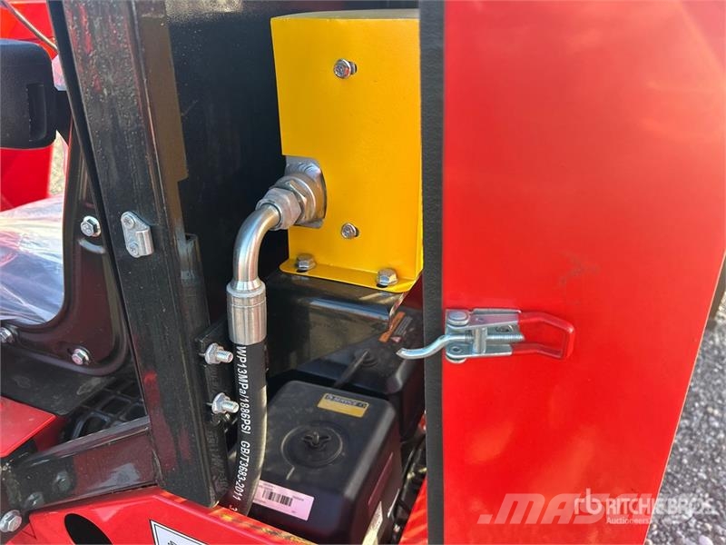 AGT SDA140T Compact Track Loader (Unused) Kompaktlader