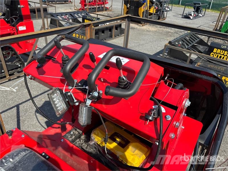 AGT SDA140T Mini Compact Track Loader (Unused) Skid steer loaders