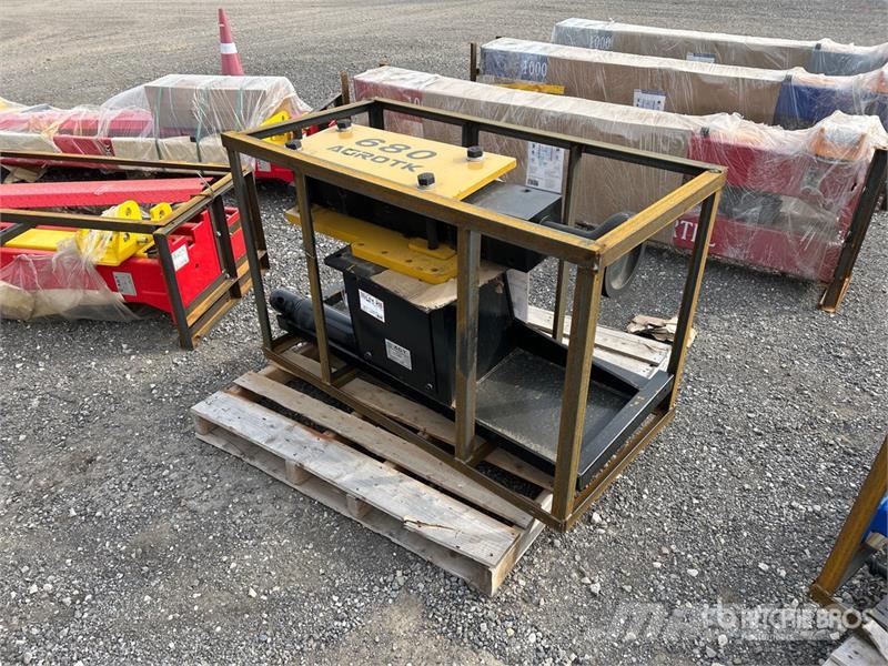 AGT Skid Steer Post Driver Oprema za ograje