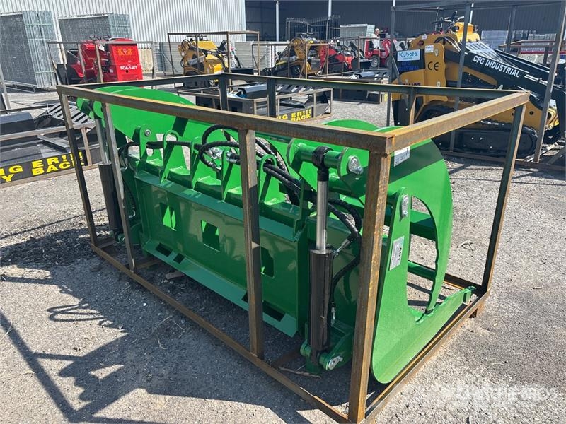 AGT SRR72 72 in Skeleton Skid Steer Grapple Bucket (Un Gribere