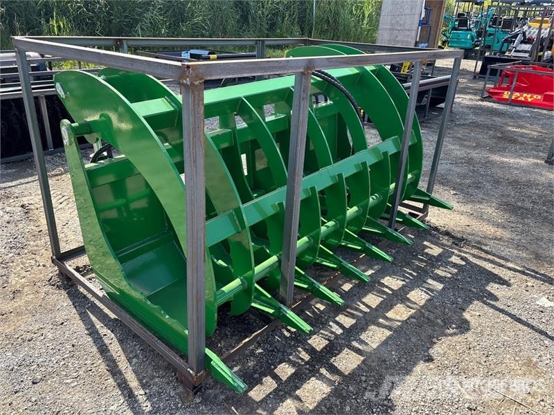 AGT SRR72 72 in Skid Steer Grapple Bucket (Unused) Grijpers