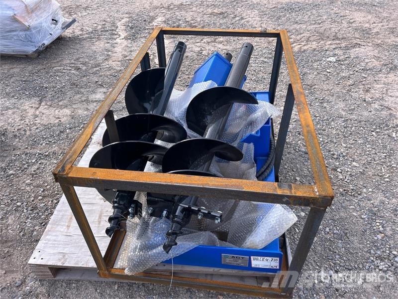 AGT SSECAG-Y 14 in Skid Steer Auger (Unused) Borrar