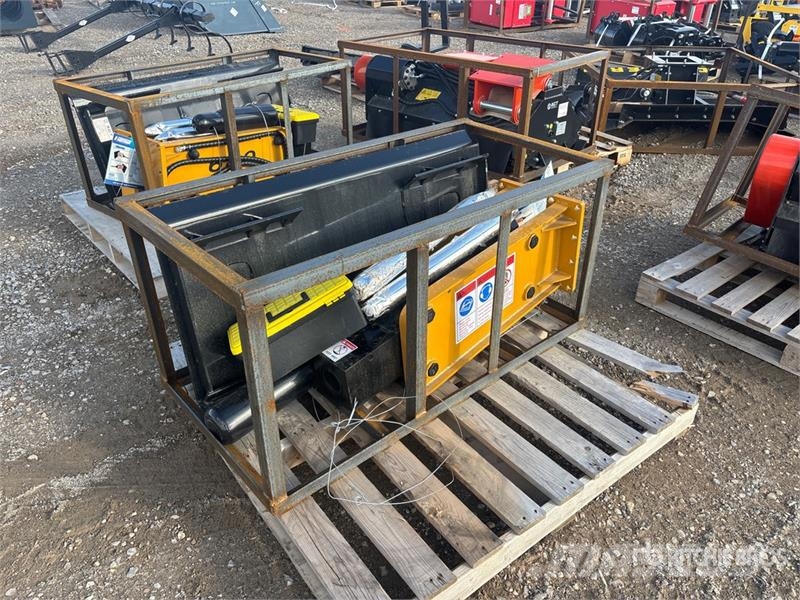 AGT SSHH680 Skid Steer Breaker (Unused) Čekići