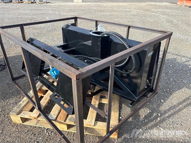 AGT SSSNB60 68 in Skid Steer Snowblower (Unused) قاذفات الجليد
