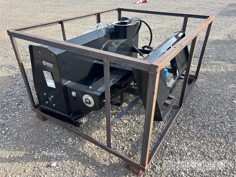 AGT SSSNB60 68 in Skid Steer Snowblower (Unused) قاذفات الجليد