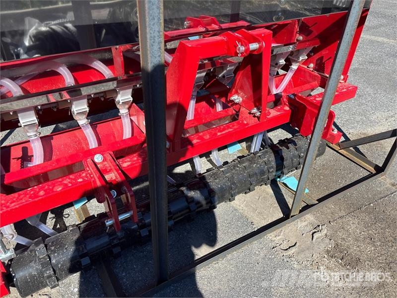 AGT STSD10 3-Point & Skid Steer Seeder (Unused) Mechanické sejačky