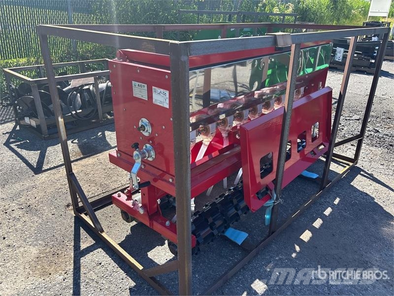 AGT STSD10 3-Point & Skid Steer Seeder (Unused) Mechanické sejačky