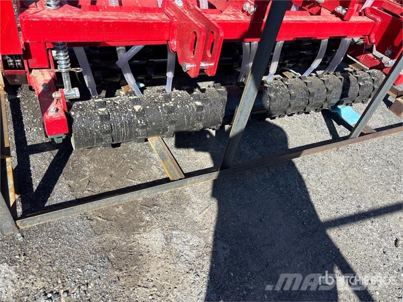 AGT STSD10 3-Point & Skid Steer Seeder (Unused) Mechanické sejačky