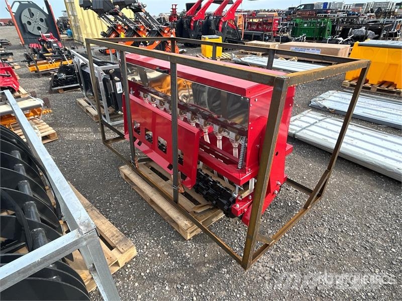 AGT STSD10 64 in Skid Steer Seeder Såmaskiner