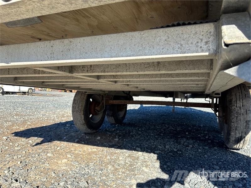 Alcom T/A Double Wide Ski-Doo Trailer Інші причепи