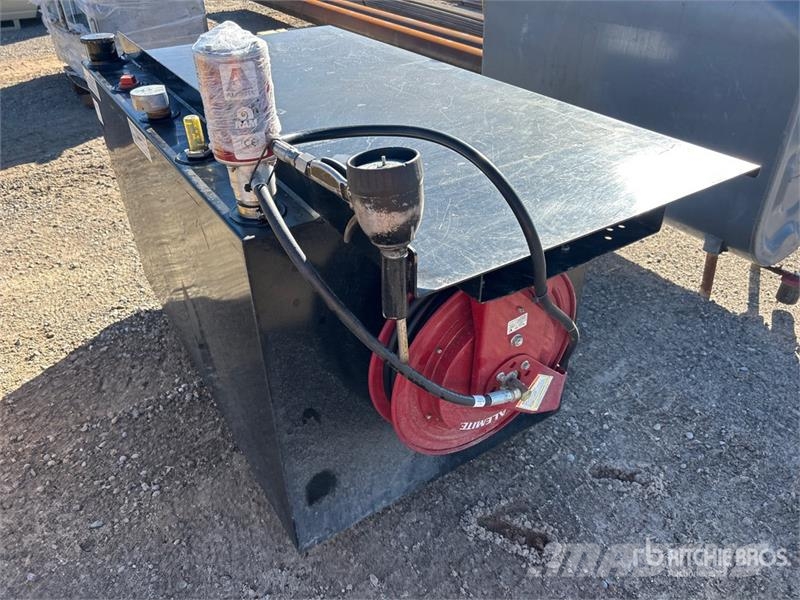 Alemite 6 ft 1 in 1140 Litre Tank Workbench مكونات أخرى