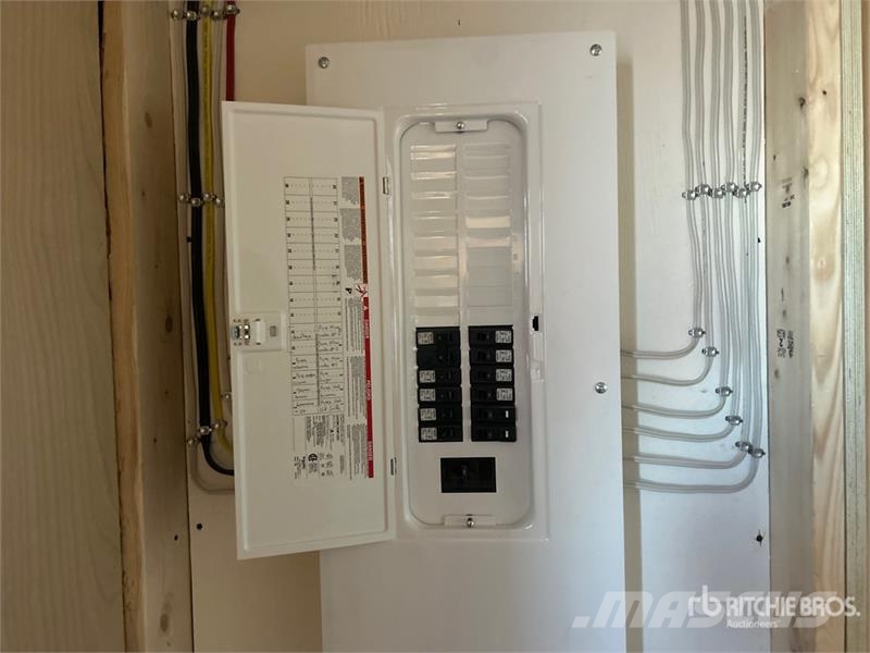 Alexi 1040 40 ft 8 in x 10 ft 2 in Portable Tri/A  معدات البناء - غير ذلك