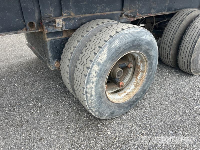 Alfo HIC 37 ft Tri/A Tri/A End Dump Trailer Reboques basculantes